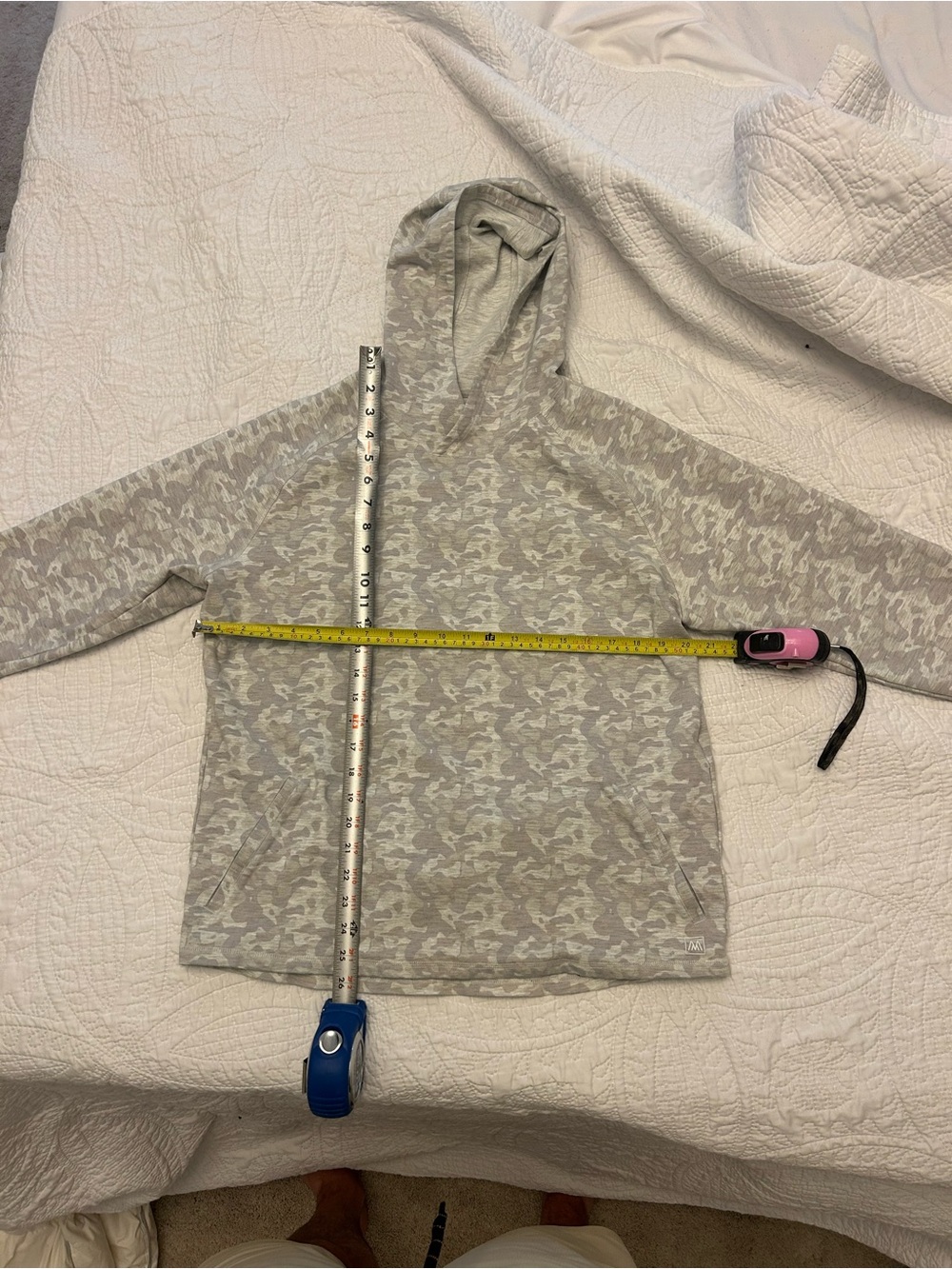 Mizzen+Main Camouflage Hooded Pullover - Light Gray & Cream